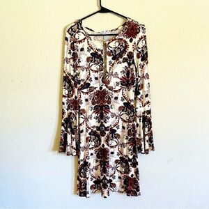 VENUS woman’s paisley floral midi dress size XS bell sleeves boho fall flowy